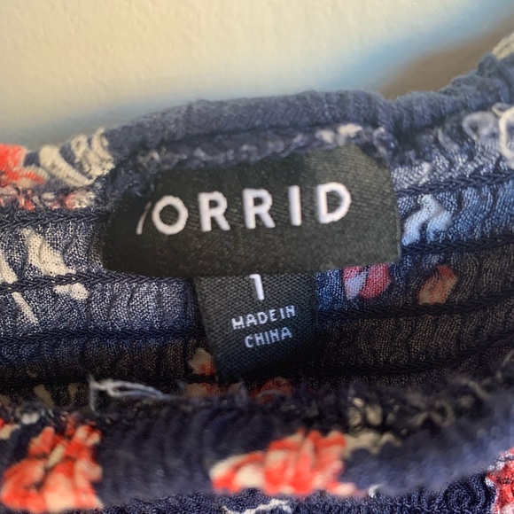 Torrid off shoulders dresss - Picture 4 of 4